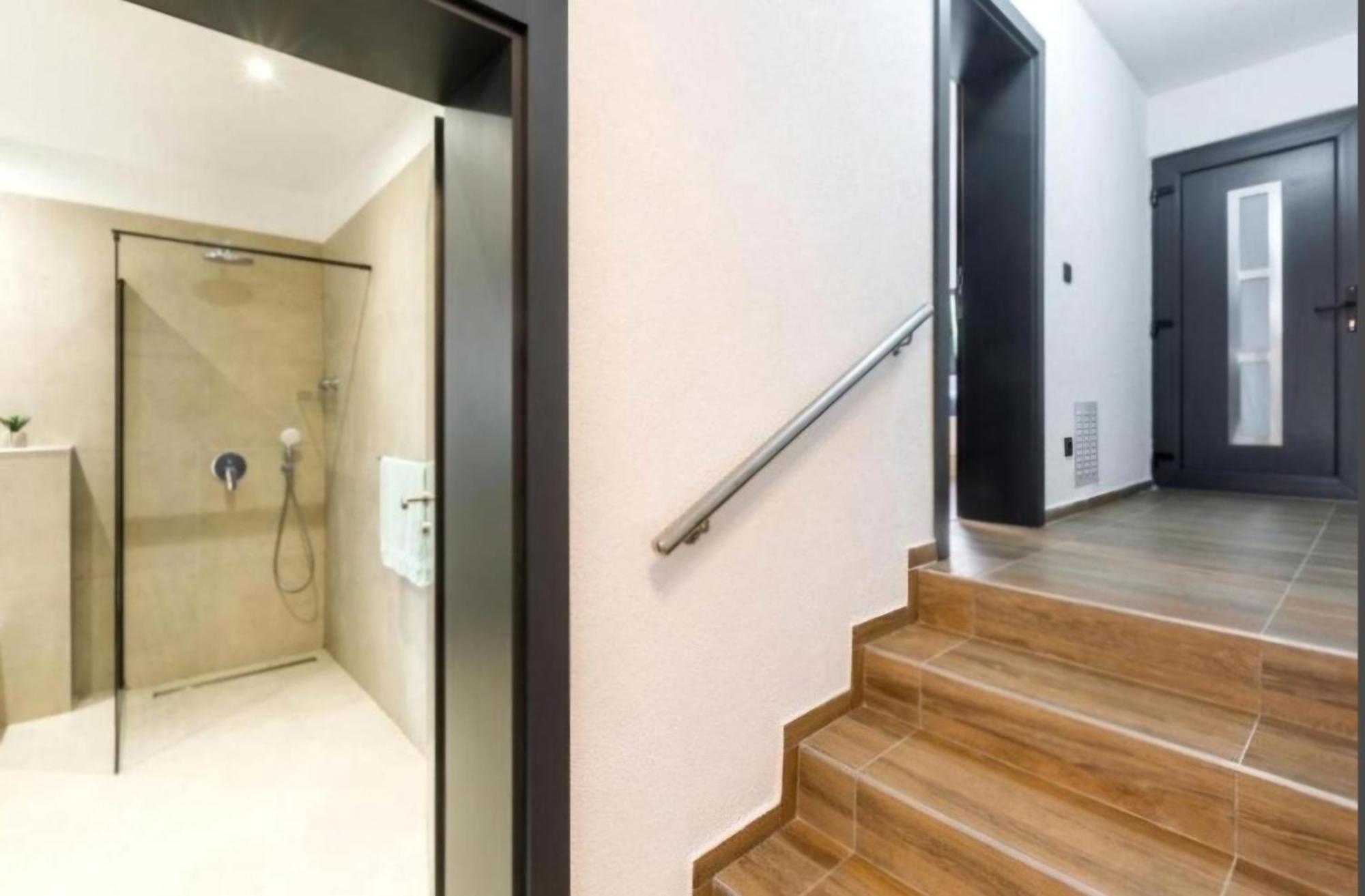 Betty Apartments Borik - Whole Ground Floor Rovinj Exteriör bild